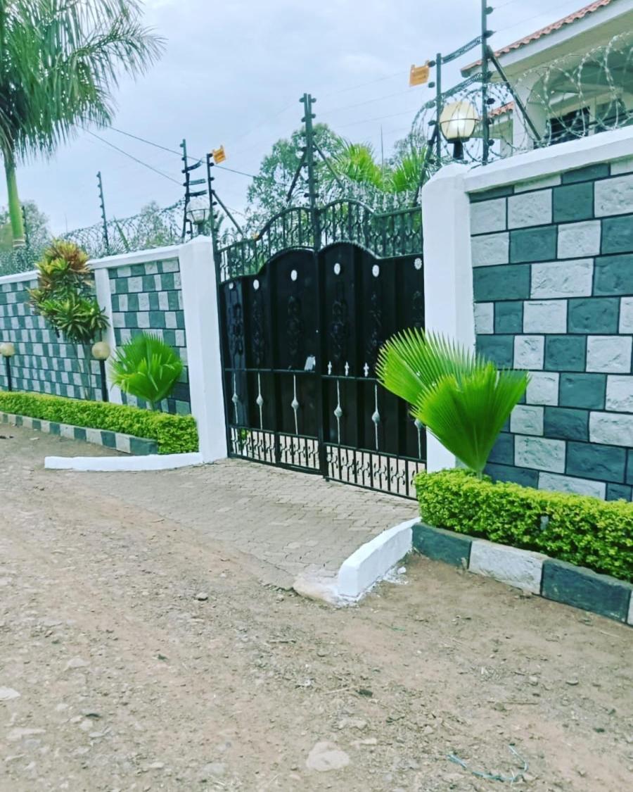 Sofitel 3 Bedrooms Own Compound Mamboleo Kisumu Bagian luar foto